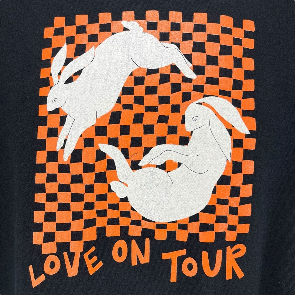 Harry Styles “Love On Tour” Bunny Black Pullover Hoodie Pullover Sweatshirt - Picture 5 of 9